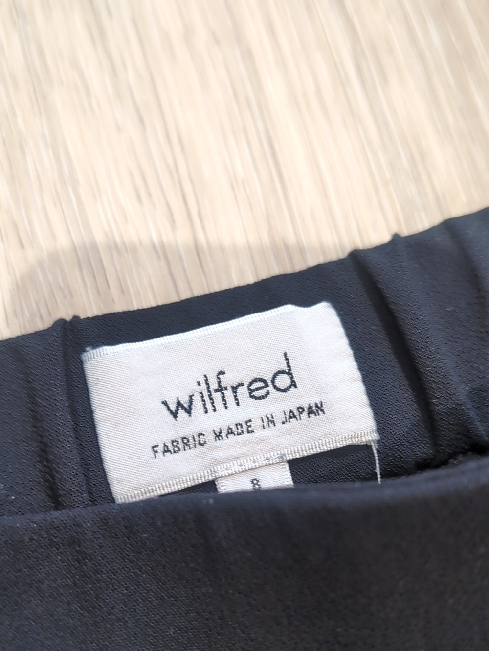 Aritzia Black High Rise Tapered Trousers - Picture 3 of 9